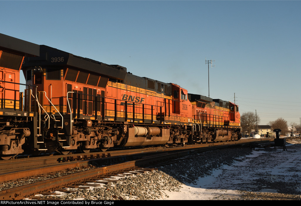 BNSF 3936